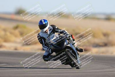 media/Dec-09-2023-SoCal Trackdays (Sat) [[76a8ac2686]]/Turn 16 (2pm)/